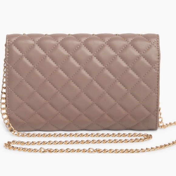 Badgley Mischka Quilted Crossbody Bag - Picture 3 of 12